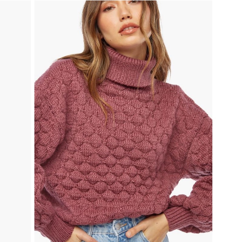 Bubble Knit Turtleneck NWT